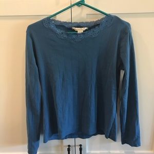 VINTAGE ribbed long sleeve with lace neckline